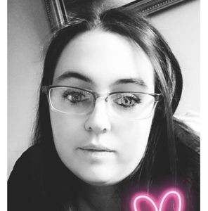 Meet your Posher, Leanne